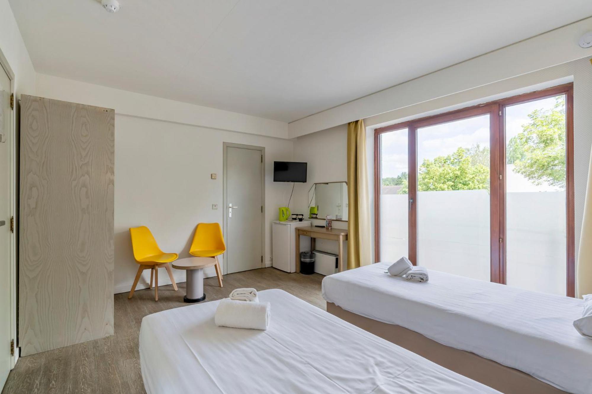 Sleep & Go Brussels South Hotel Waterloo Buitenkant foto