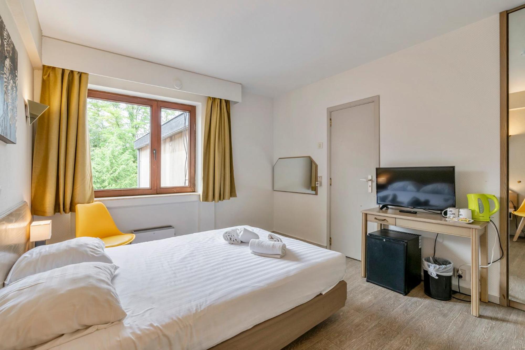 Sleep & Go Brussels South Hotel Waterloo Buitenkant foto